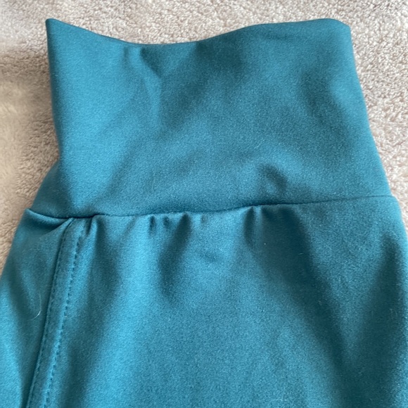 Mondetta women’s jogger style yoga pants size large L teal in color - Picture 4 of 5